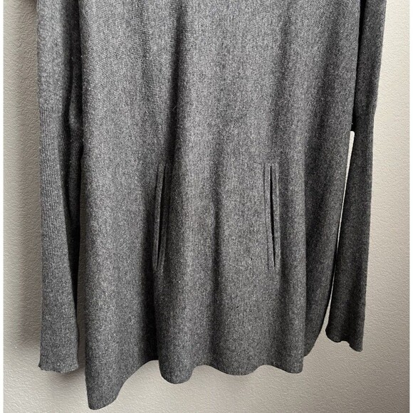 Garnet Hill Women's M Oversized Turtleneck Sweater Tunic Wool/Cashmere Gray - Picture 3 of 9